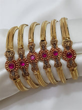 Mythic Luster Gold Polished Bangles