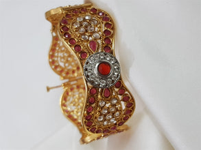 Elegant Matte Gold Rajwadi Kara