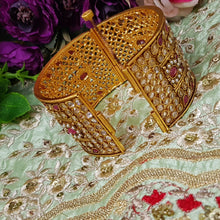 RadianceMatte Gold Rajwadi Kara