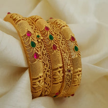 EnigmaMatte Gold Rajwadi Bangles