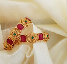 Rajwadi ClassicMatte Golden Kara