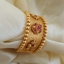 ExclusiveMatte Gold Coated Rajwari Kara