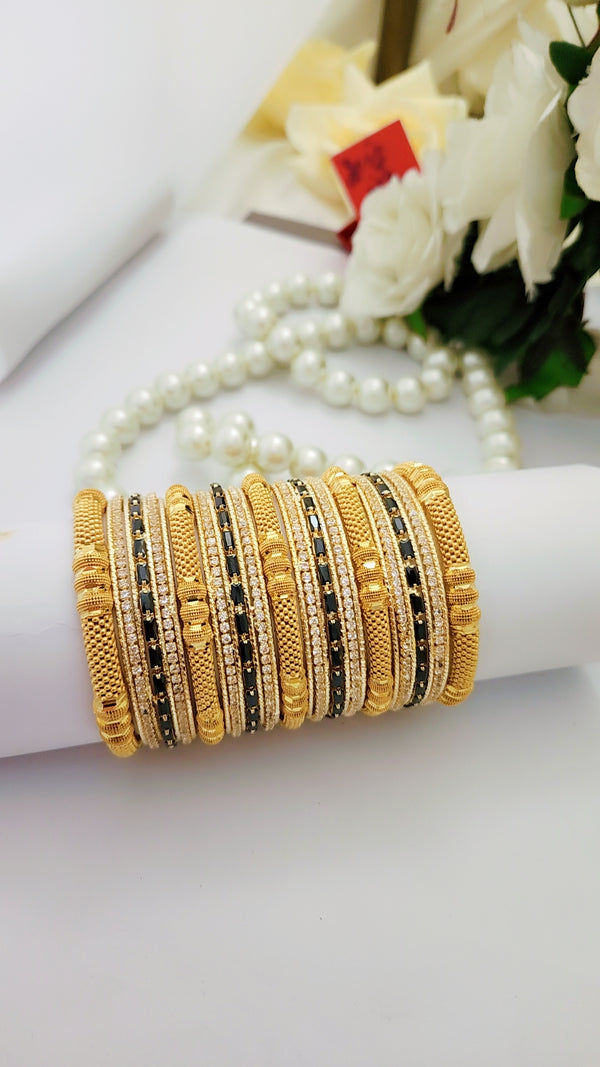 Vintage Opulence Gold Polished Bangles