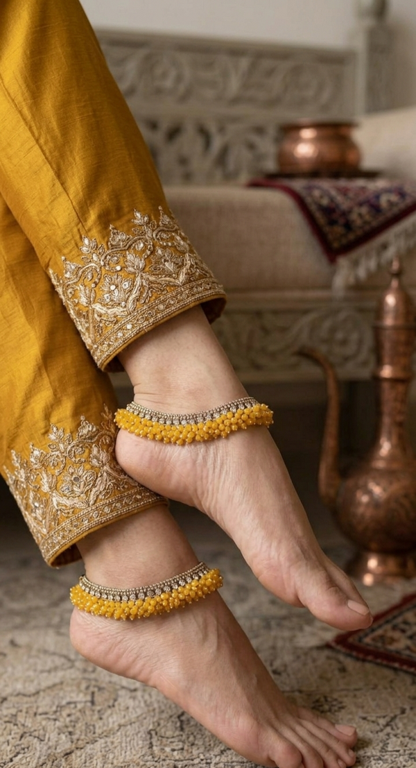 Golden Radiance Gold Plated Anklet –Elegant Alloy Foot Jewelry for Women