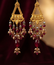 Royal Golden Luxe Earrings – Premium Fashion Jewelry for Women