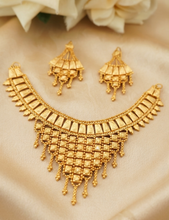 Opulent Majesty Statement Necklace