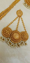 Sumptuous Gold Highlight Bridal Necklace Set