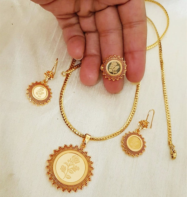 Circle Golden Chain Arabic Pendant Set