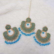 Light Blue Brilliant Bindia Earrings Set 