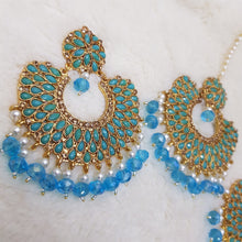 Light Blue Brilliant Bindia Earrings Set 