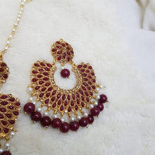 Dazzling Bindia Earrings Set