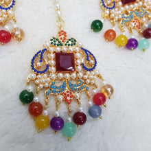 Glamorous Multi Color Bindia With Earrings