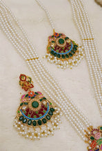 Beaded Malla Necklace With Earrings 