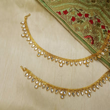 Elegant Gold Anklet for Women