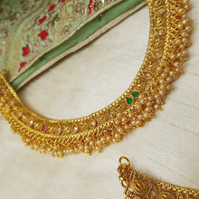 Luxurious Gold Anklet for Women