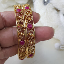 DignifiedMatte Gold Rajwadi Bangles