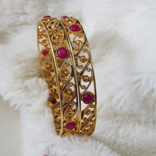 DignifiedMatte Gold Rajwadi Bangles