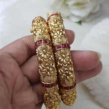 GlamourMatte Gold Rajwadi Kara