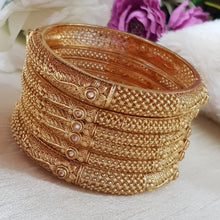 GrandeurMatte Golden Rajwadi Bangles