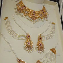 Luxe Gold Plating Bridal Necklace Set