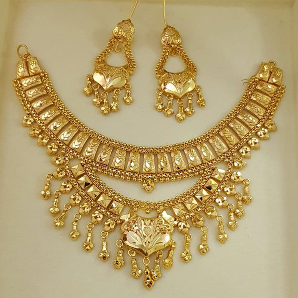 Glittering Gold Shine Necklace