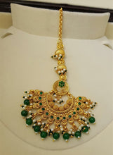 Opulent Pearl Jhumar Bindia