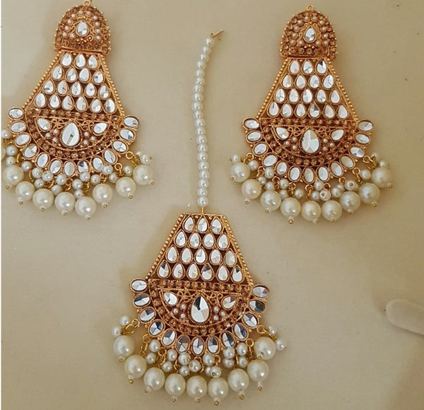 Grayish Beige Stunning Bindia Earrings  