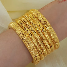 Divine Heritage Gold Polished Bangles