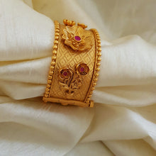 OpulentMatte Gold Tone Rajwari Kara