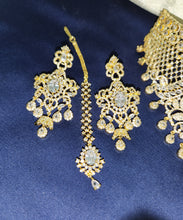 Brilliant One Karat Bridal Necklace Set