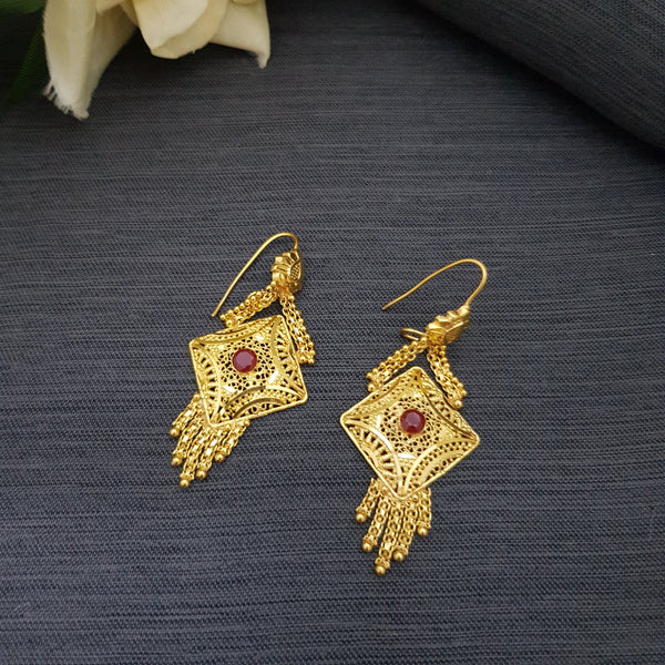 Women's Gold Sparkling Earrings