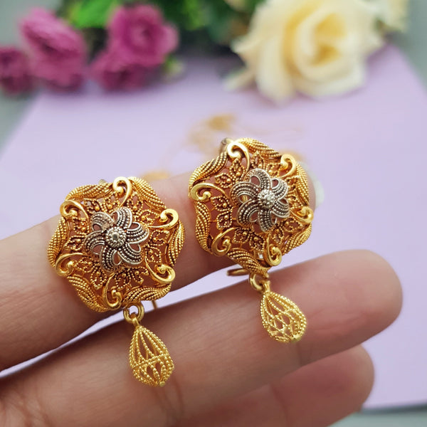Royal Golden Charm Earrings Elegant Fashion Jewelry for Women