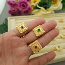 Golden Rhythm Elegant Ring