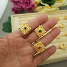 Golden Rhythm Elegant Ring