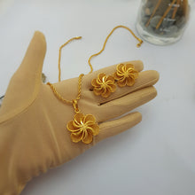 Gold Polished RP Design Pandant Set