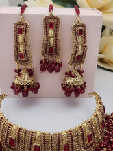 Radiant Elegance Zircon Necklace Set