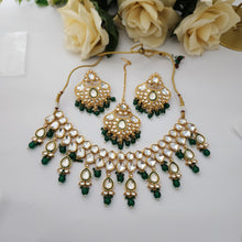 Exquisite Kundan Bridal Necklace Set