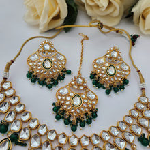 Exquisite Kundan Bridal Necklace Set