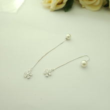 Chic Glow Minimalist Earrings (Sui Dhaga Style)