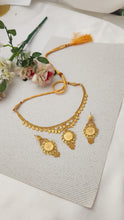 Golden Reflection Elegance Necklace – Stylish Jewelry for Women