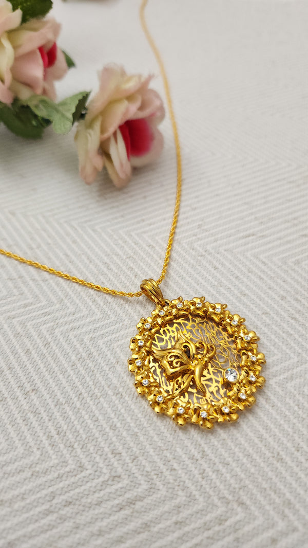 Gilded Arabic Elegance Locket