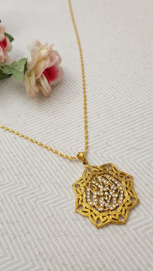 Arabic Legacy Gold Locket