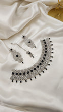 Celestial Spark One-Karat Necklace