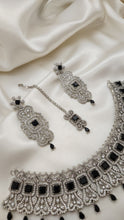 Celestial Spark One-Karat Necklace