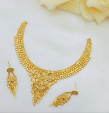 Shimmering Gold Plated Bridal Necklace