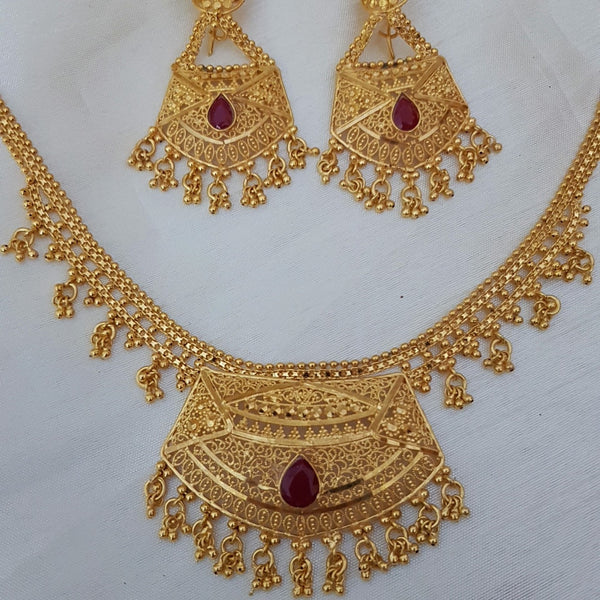 Shiny Gold Shine Necklace