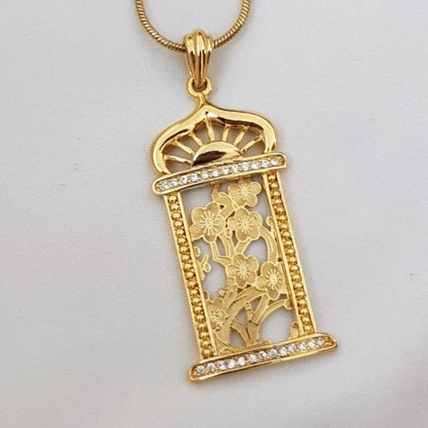 Stylish Gold Coated Pendant For Ladies