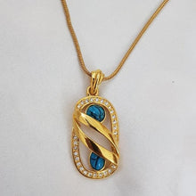 Exquisite Chain Pendant