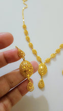 Sleek Chain Set – Modern Elegance