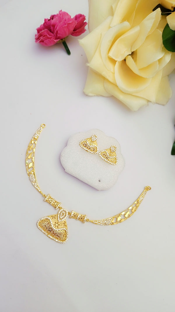 Shimmering Gold Plated Necklace